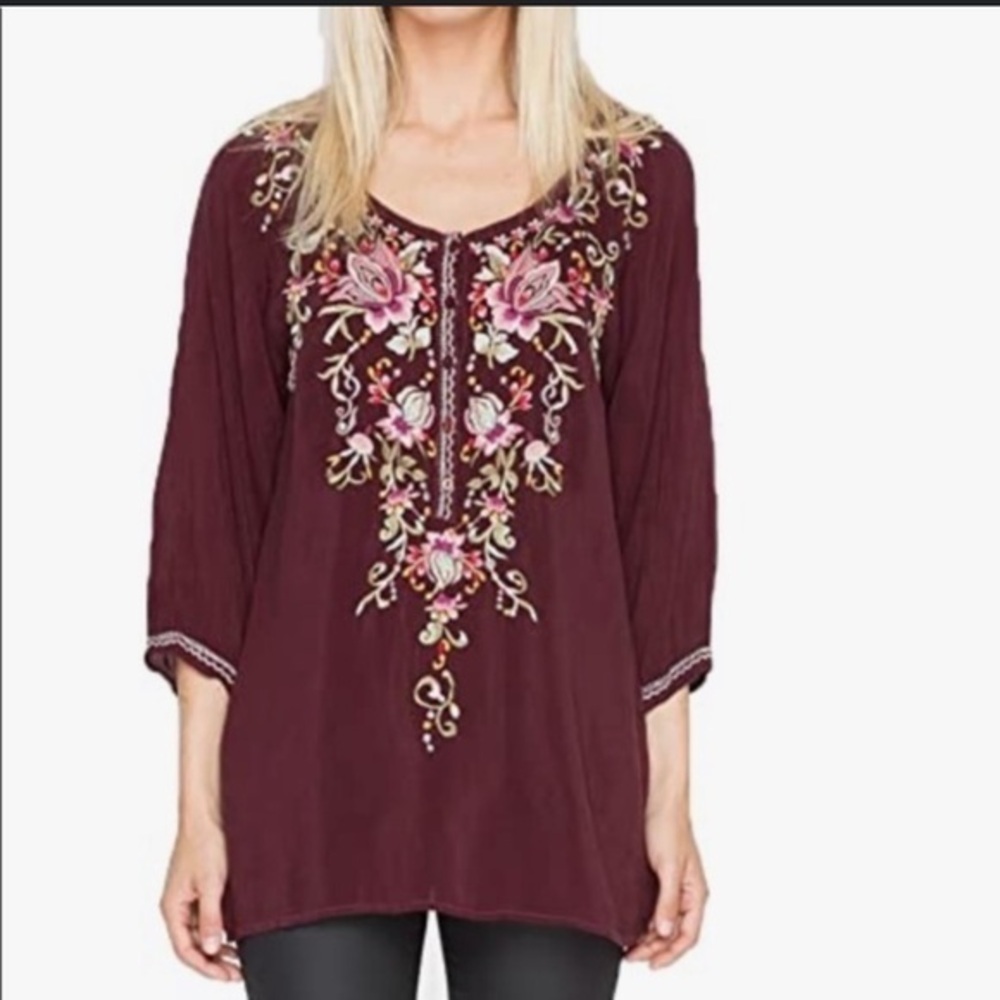 Johnny Was woman’s embroidered blouse - small